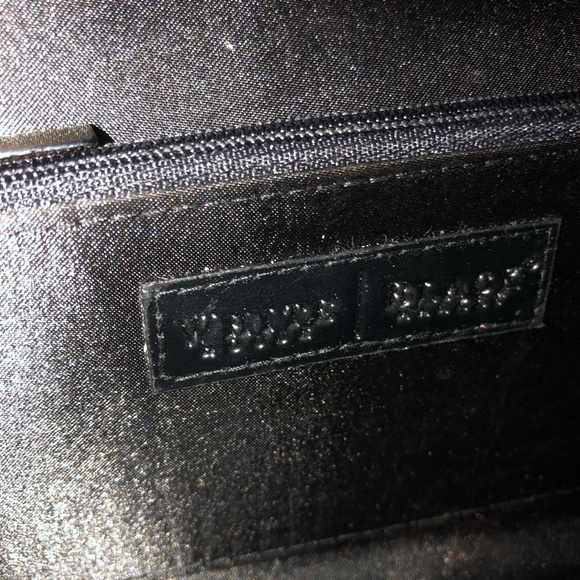 NWOT White House Black Market Black clutch handbag - Picture 5 of 6